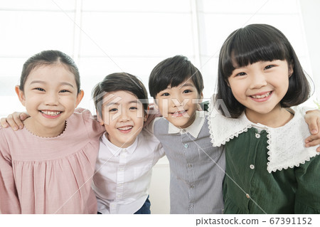 Happy children concept, a portrait of asian children smiling 177 67391152