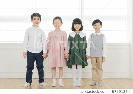 Happy children concept, a portrait of asian children smiling 194 67391274