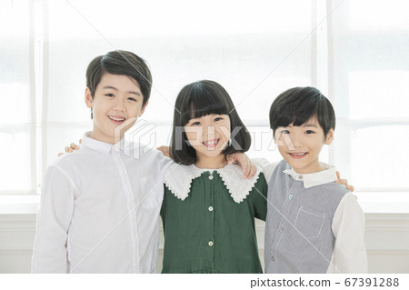 Happy children concept, a portrait of asian children smiling 169 67391288