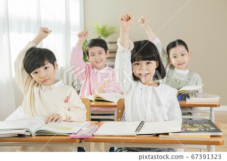 Happy children concept, a portrait of asian children smiling 071 Happy children concept, a portrait of asian children smiling 071 67391323