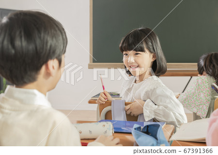 Happy children concept, a portrait of asian children smiling 101 67391366