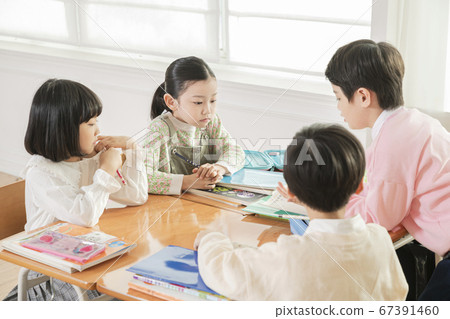 Happy children concept, a portrait of asian children smiling 117 Happy children concept, a portrait of asian children smiling 117 67391460