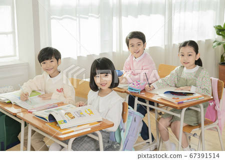 Happy children concept, a portrait of asian children smiling 083 67391514