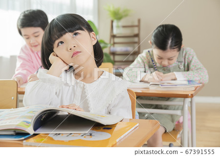 Happy children concept, a portrait of asian children smiling 067 67391555