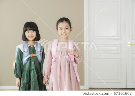 Happy children concept, a portrait of asian children smiling 029 67391602