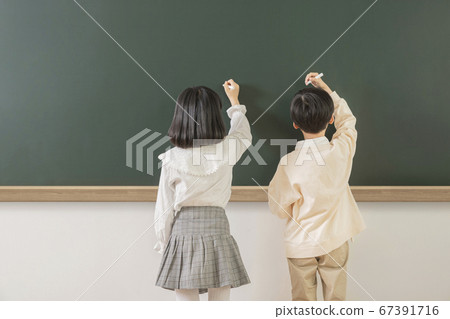 Happy children concept, a portrait of asian children smiling 024 67391716