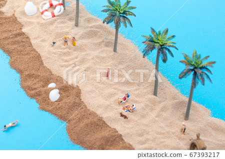 Miniature world concept- Miniature figurine of traveler, businessman, couple, family 053 67393217