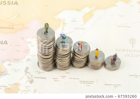 Miniature world concept- Miniature figurine of traveler, businessman, couple, family 035 67393260