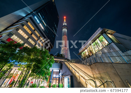 東京溜冰樹“登ori”亮起 67394177