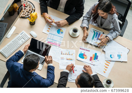 Business people group meeting shot from top view 67399628