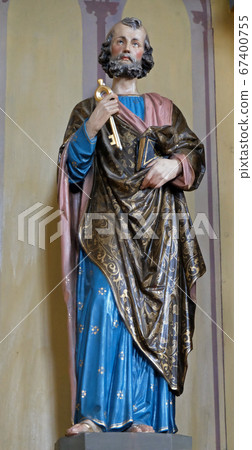 Saint Peter, old art sculpture in Croatian church 67400755