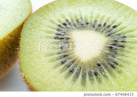 Kiwi fruit up (enlarge) Kiwi fruit up (enlarge) 67406415
