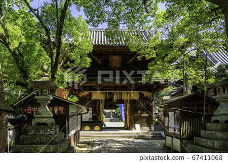 四國 88 處第 51 石手寺 二王門 愛媛郡松山市 67411068