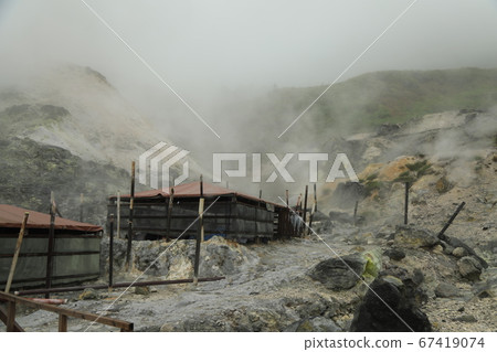 Tamagawa Onsen is famous for cancer treatment 67419074