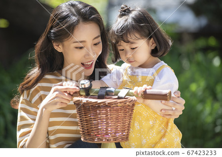 Family, woman, mom 67423233