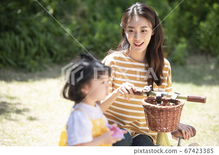 Family, woman, mom 67423385