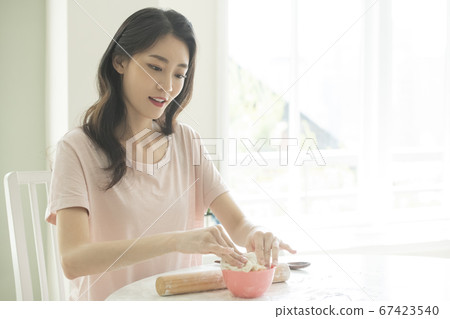 Family, woman, mom Family, woman, mom 67423540