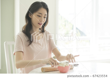 Family, woman, mom 67423554