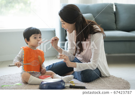 家庭，女人，媽媽 67423787