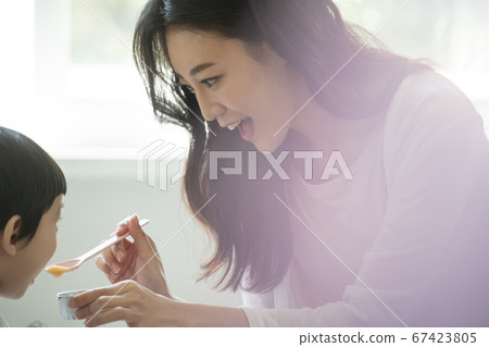 Family, woman, mom Family, woman, mom 67423805