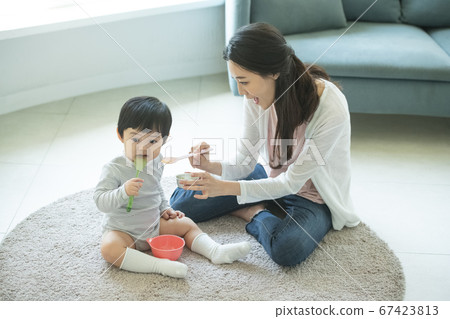 Family, woman, mom Family, woman, mom 67423813