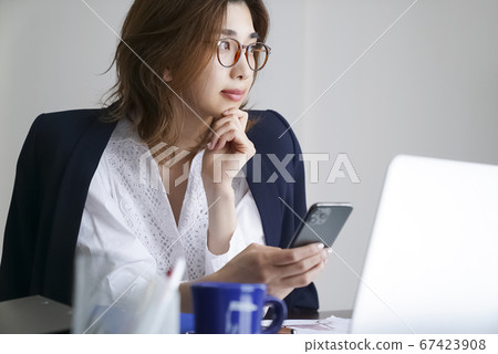 woman working 67423908