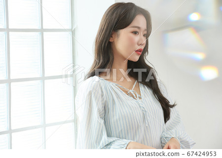 二十多歲的女人的美麗生活 二十多歲的女人的美麗生活 67424953