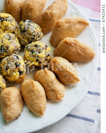 Asian food rice ball and yubu sushi 67425431