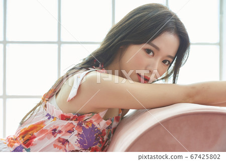 二十多歲的女人的美麗生活 二十多歲的女人的美麗生活 67425802