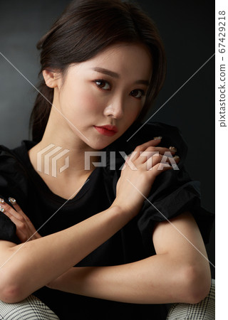 20多歲的女人的美女畫報 67429218