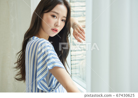 二十多歲的女人的美麗生活 二十多歲的女人的美麗生活 67430625