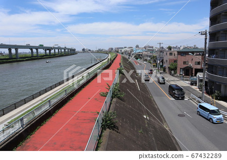 Don't stay here! Dangerous bank of Edogawa Ward 67432289