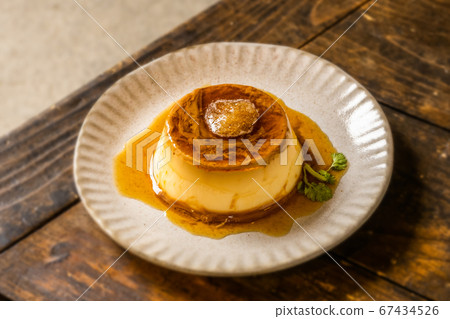 Vietnamese pudding with condensed milk 67434526