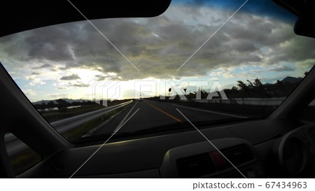 車內風景 車內風景 67434963