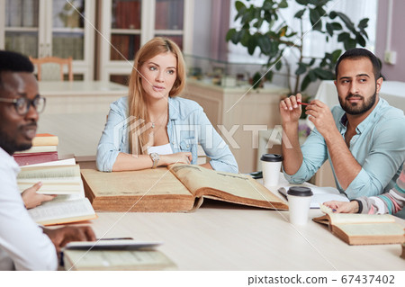 Classmate Classroom Sharing International Friend Concept Classmate Classroom Sharing International Friend Concept 67437402