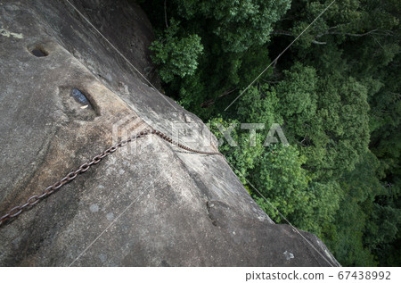 Standing place 67438992