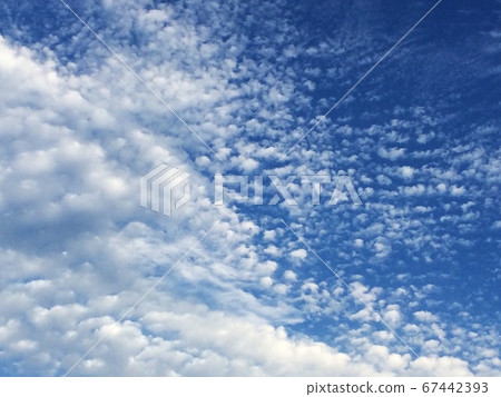 夏天的藍天和白雲 67442393