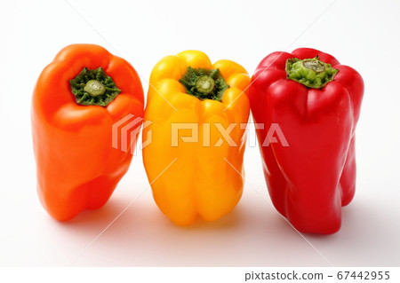 Color bell pepper white background white background 67442955