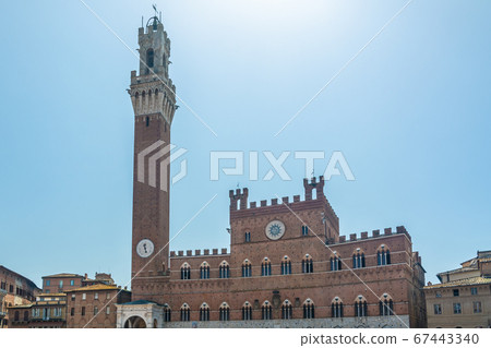 Campo square and the Campanile, Torre del Mangia Campo square and the Campanile, Torre del Mangia 67443340