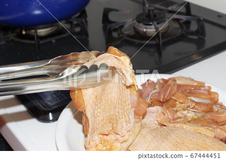 Chicken thigh meat seasoned 67444451