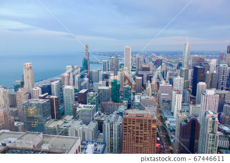 Chicago city view 67446611