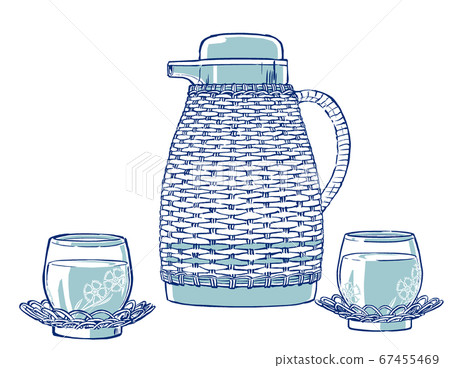 帶有量油尺樣式的冷茶玻璃杯倒入大麥茶和柳條壺 67455469