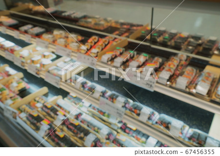 Box lunch at supermarket Blur image of sushi pack Box lunch at supermarket Blur image of sushi pack 67456355