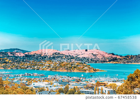 Sausalito is a city in Marin County, California. 67458538