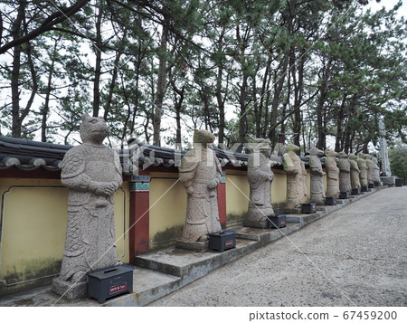 Haedong Yongsa, Haedong Yonggungsa Temple Haedong Yongsa, Haedong Yonggungsa Temple 67459200