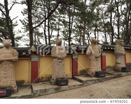 Haedong Yongsa, Haedong Yonggungsa Temple 67459201