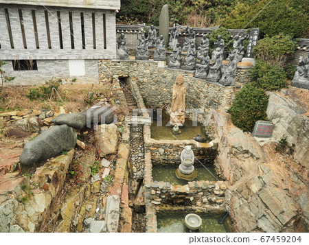 Haedong Yongsa, Haedong Yonggungsa Temple Haedong Yongsa, Haedong Yonggungsa Temple 67459204