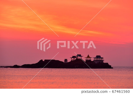 Higashima Island and Ryugu Castle from Hiyoriyama Coast 67461560