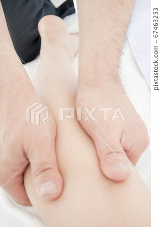 足部調節 67463253