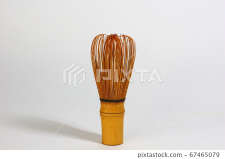 Brown rice 67465079